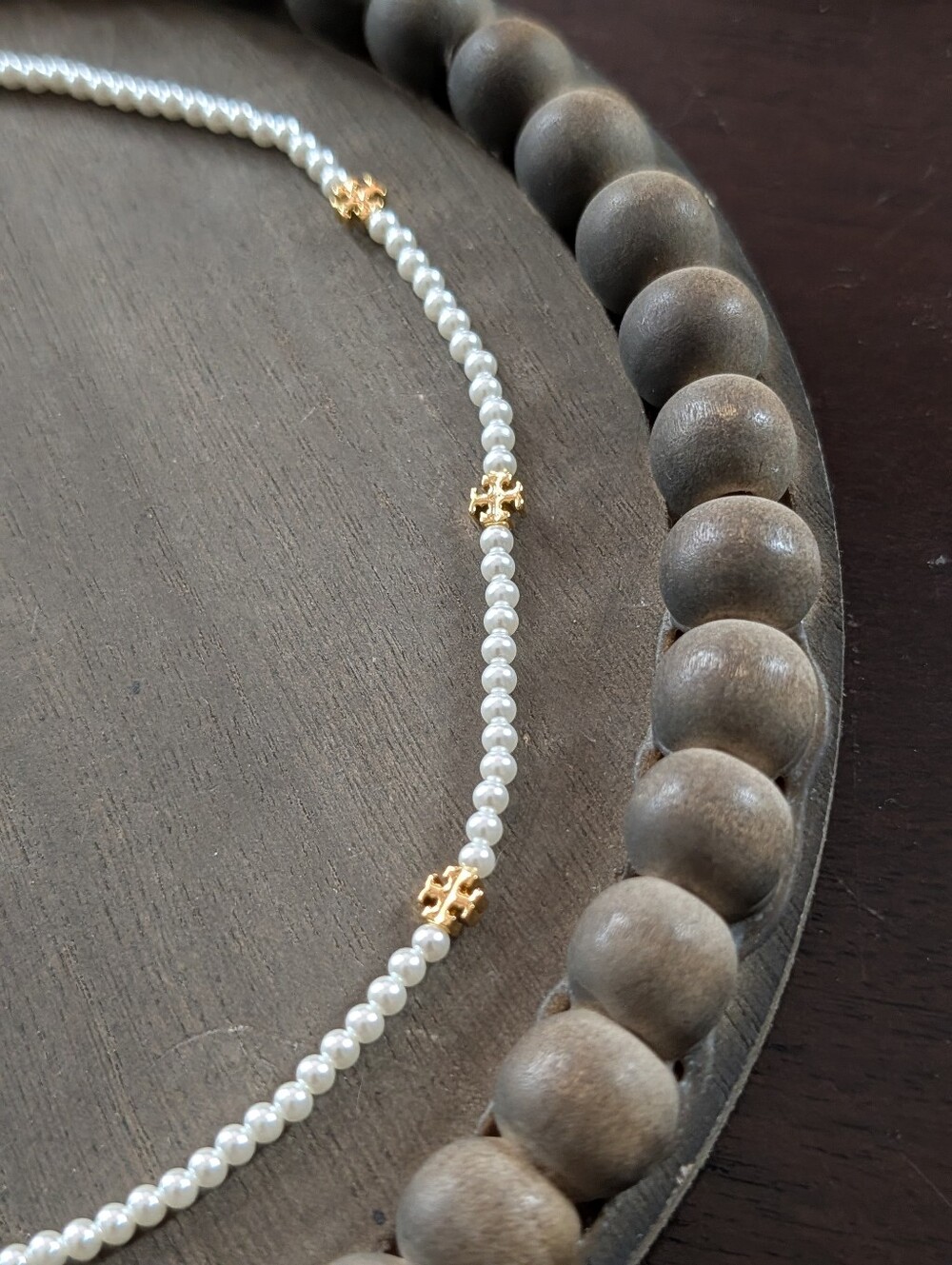 TORY BURCH Kira Pave Mini Logo Pearl Strand Necklace - Picture 5 of 5